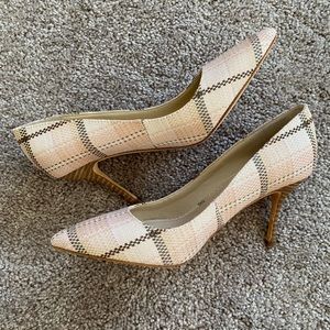 Marc Fisher low heel pump